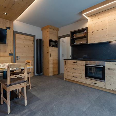 ליביניו Bluebell Apartments מראה חיצוני תמונה