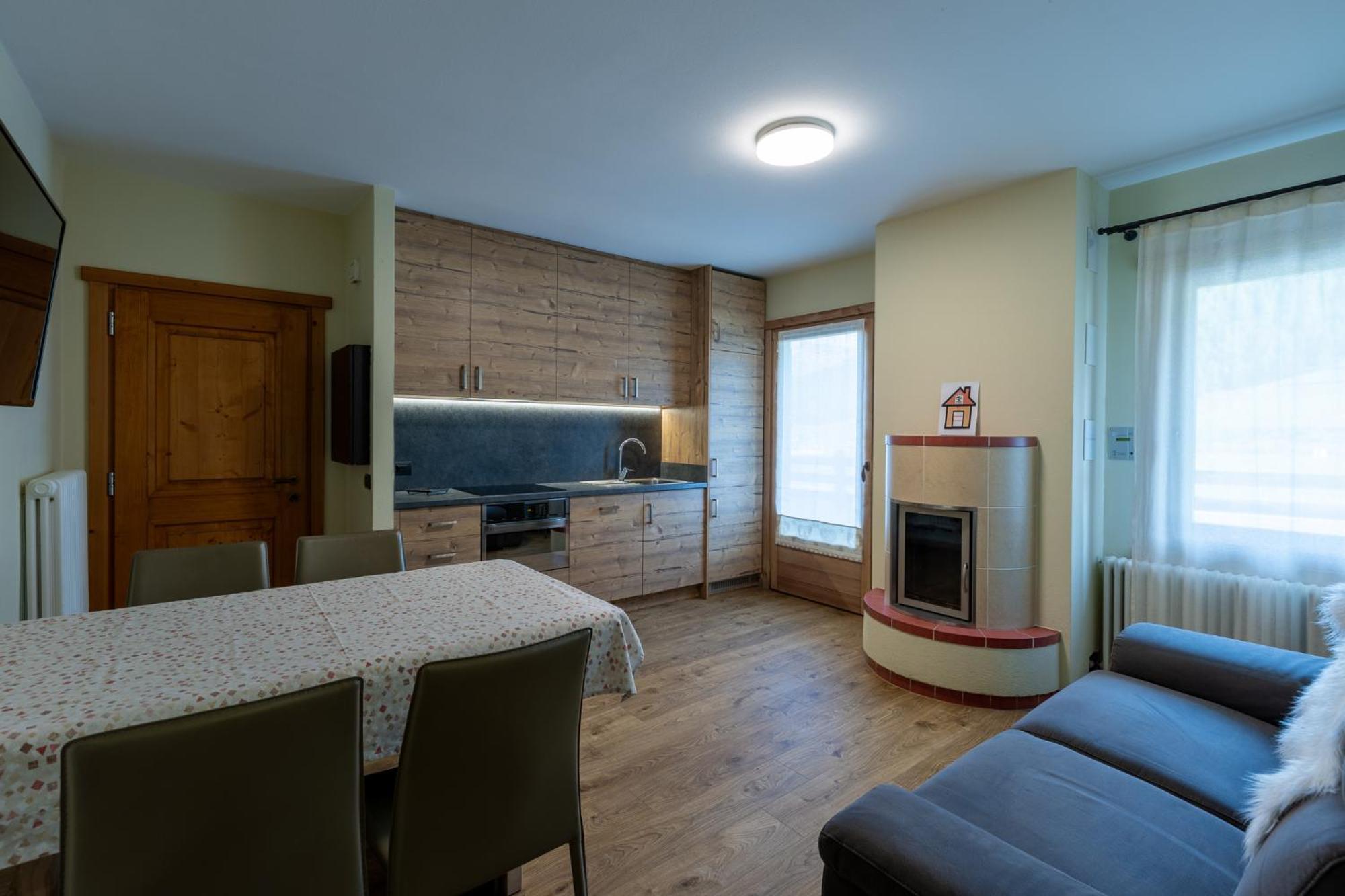 ליביניו Bluebell Apartments מראה חיצוני תמונה